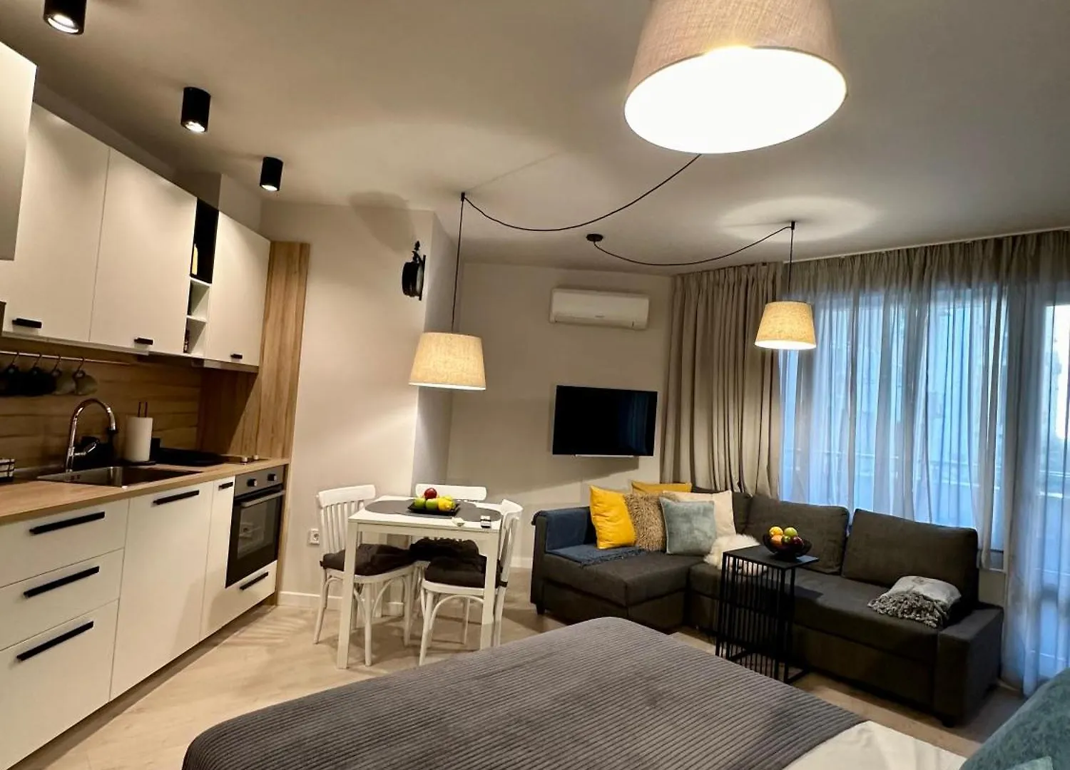 Serenity Studio Burgas Apartment